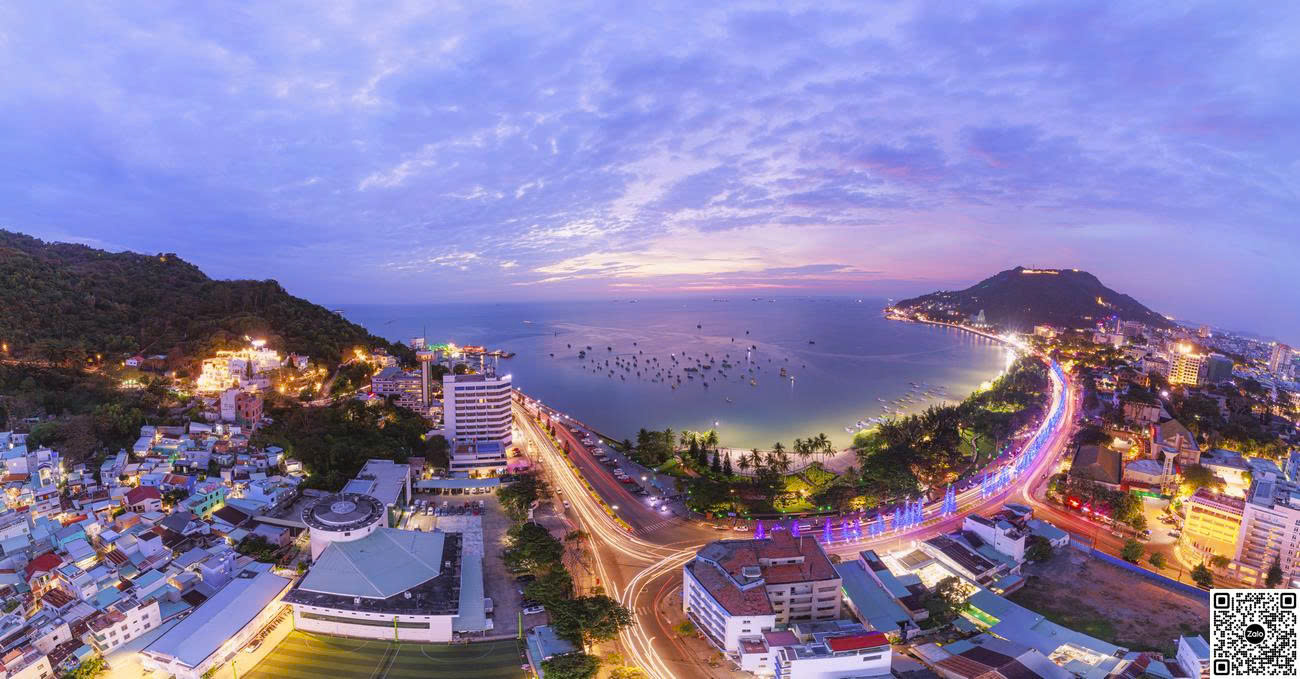 Toàn Cảnh Biển Chí Linh